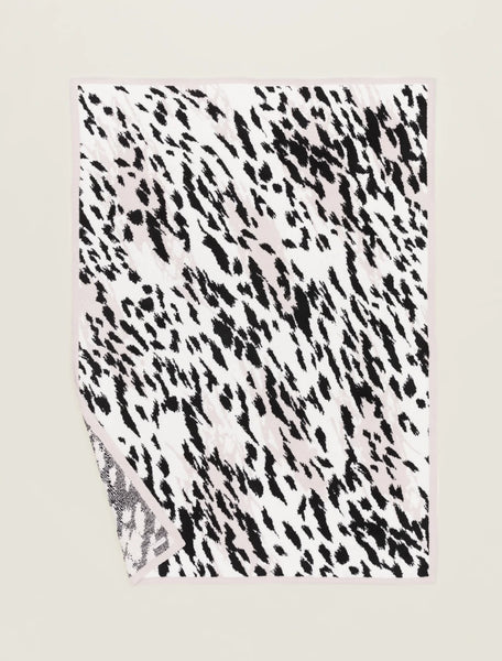 Cozy Chic Cheetah Print Throw