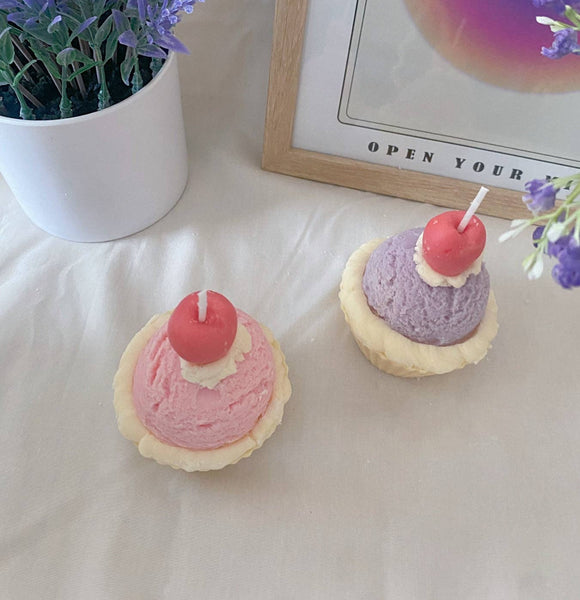 Strawberry Cupcake Candle Pink 4.5oz