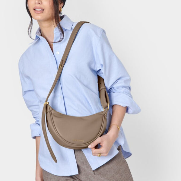 Harley Sling Bag Mocha