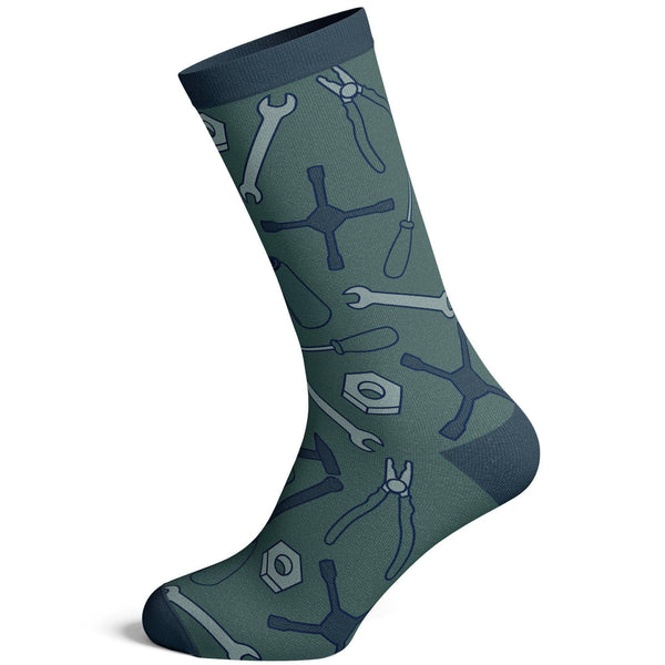 I'll Be In The Garage Socks Gift for Dad: Mens (9-11) / Green