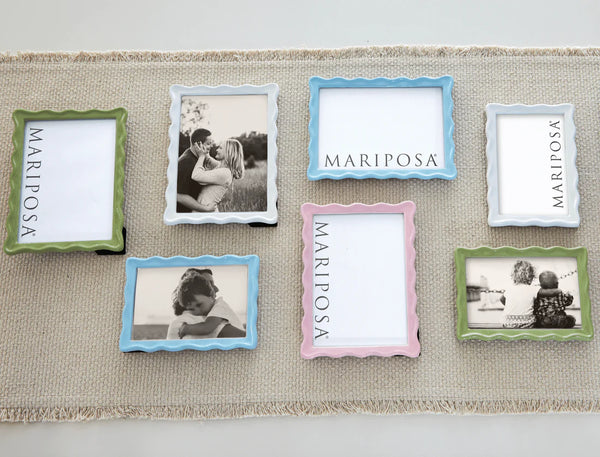 Wavy Aqua 4x6 Picture Frame